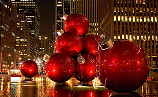 red baubles HD wallpaper