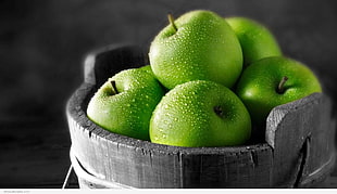 selective photo of green apples