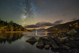 river during sunset with stars in the sky, snowdonia HD wallpaper