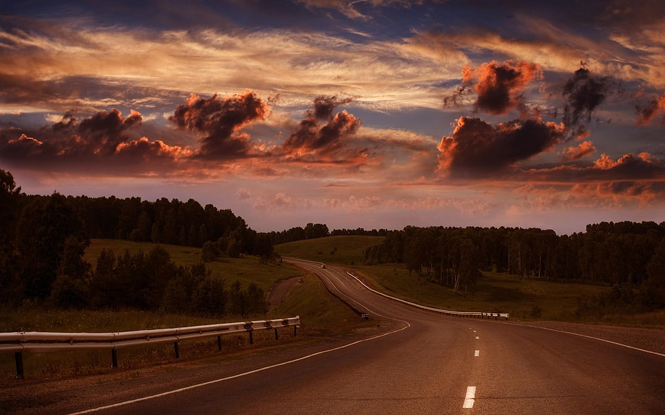 photo of highway during golden hour HD wallpaper