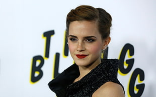 Emma Watson HD wallpaper