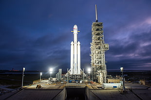 white space shuttle, SpaceX, Falcon Heavy, rocket, photography
