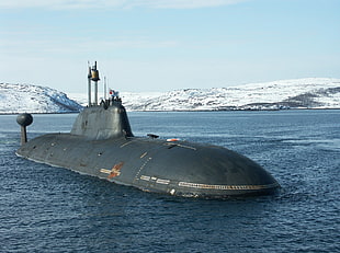 grey submarine, submarine, Akula, v-class nuclear submarine, military HD wallpaper