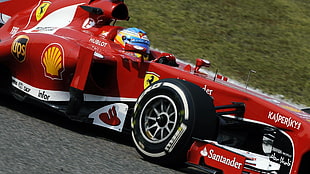 red and white racing car, Fernando Alonso, Ferrari, Formula 1 HD wallpaper
