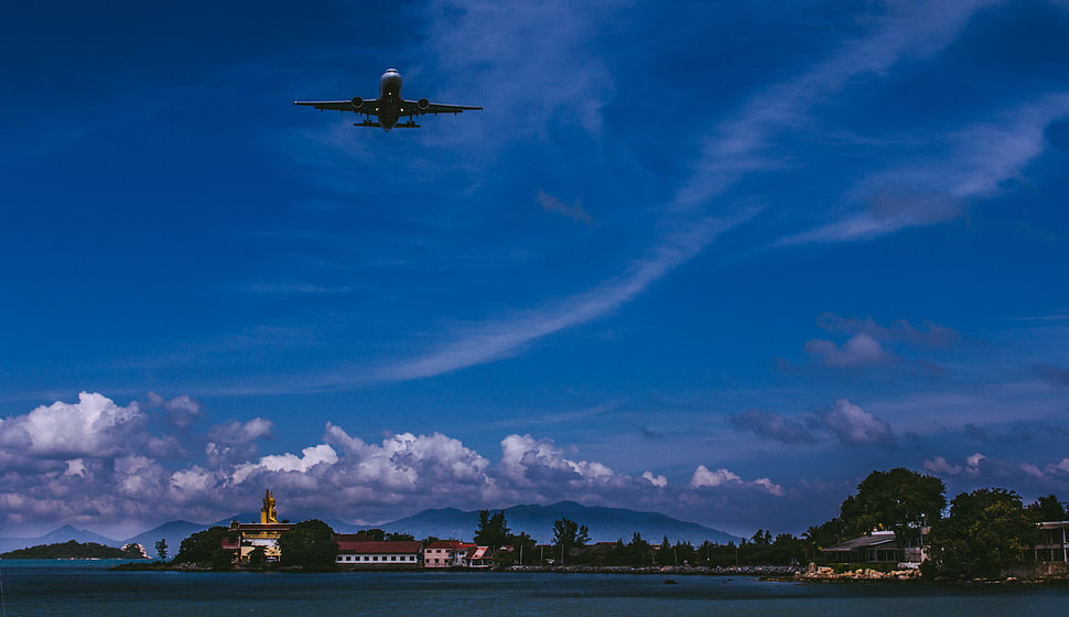 white airplane, Airplane, Sky, Flight HD wallpaper