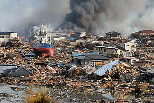 red and blue ship, Japan, earthquakes