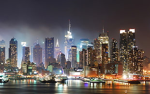 New York city at nighttime HD wallpaper
