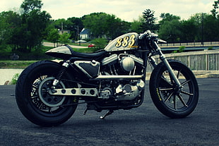 black and white cruiser motorcycle, Cafe Racer, motorcycle, Harley-Davidson HD wallpaper