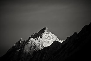 mountain in grayscale photo, mountain top, monochrome