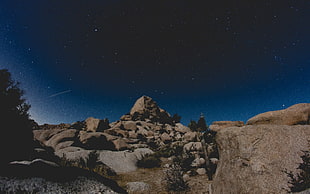 brown rock formation, rocks, night, starry night, nature HD wallpaper