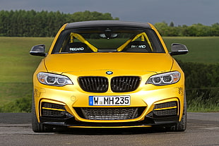 yellow BMW M5