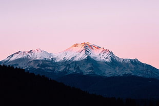 white mountain during sunrise