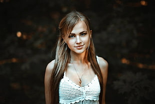 women's white knitted bikini top, women, brunette, Alla Emelyanova, model