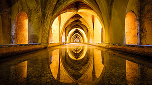 water inside hallway, architecture, building, Sevilla, Spain HD wallpaper