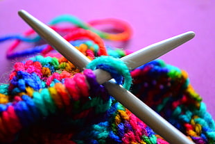 selective focus photography of crochet needles HD wallpaper