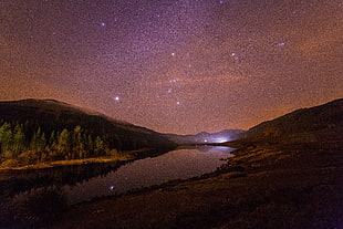 brown mountain and lake, river, stars, night, starry night
