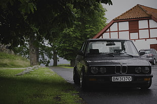 grey BMW sedan, BMW E28, Norway, summer, rain