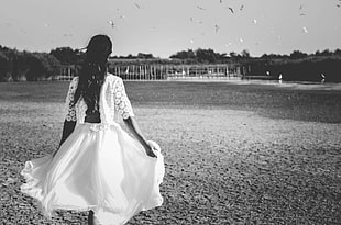 women's white floral long-sleeved dress