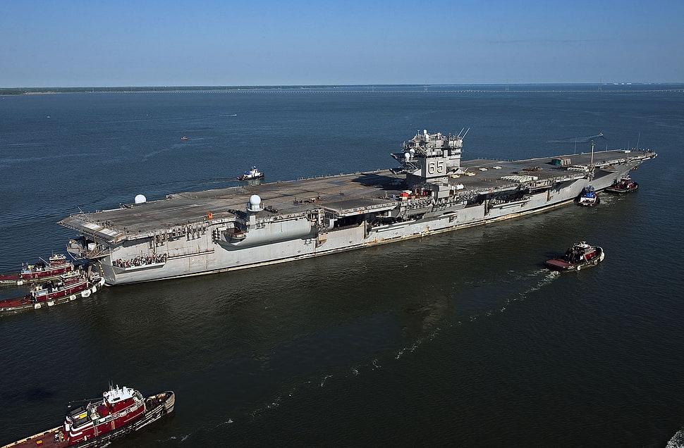 white and black boat on boat, tug boats, aircraft carrier, military HD wallpaper