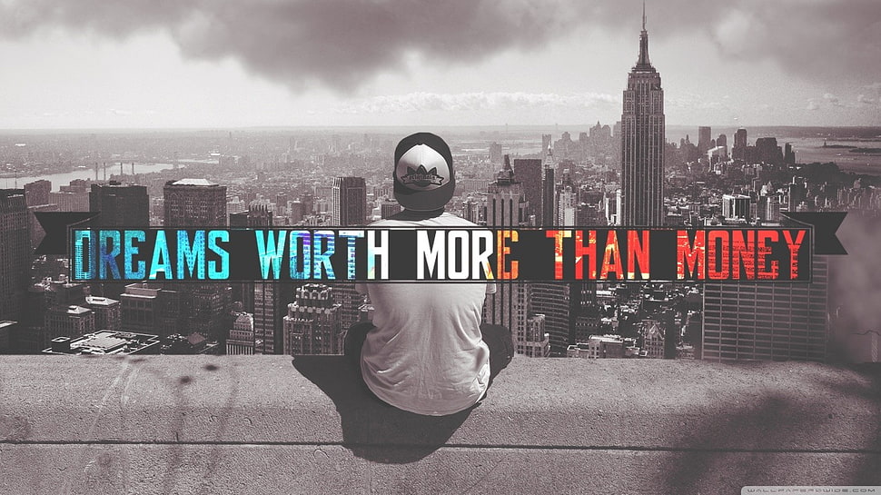 Dreams worth more than money text, quote HD wallpaper