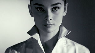 women's collared top, Audrey Hepburn, monochrome, women, looking at viewer