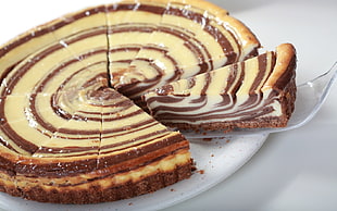 chocolate pie with slice