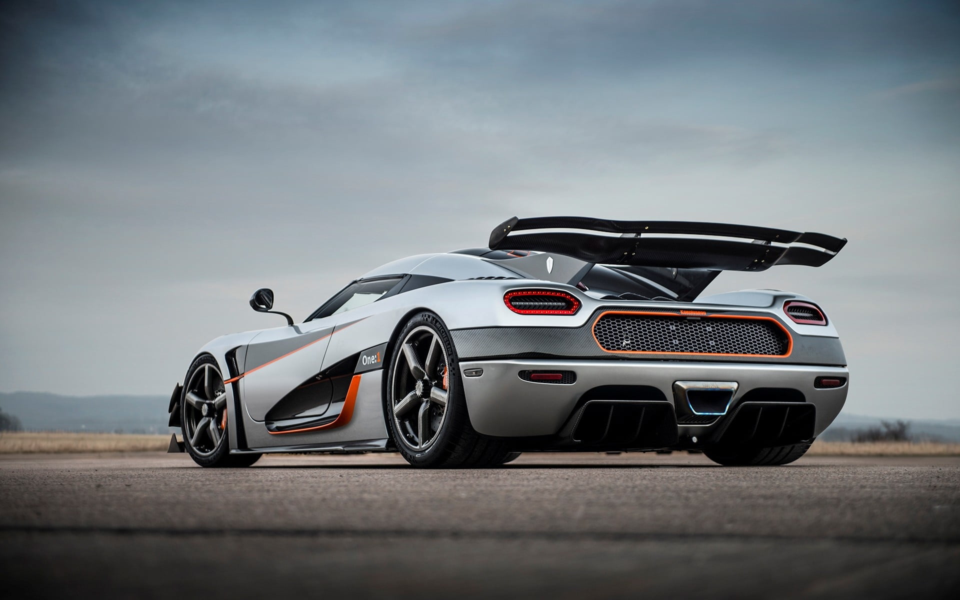 white and black coupe die-cast model, Koenigsegg, Koenigsegg Agera One:1, car