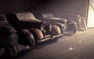 closeup photo of vintage cars