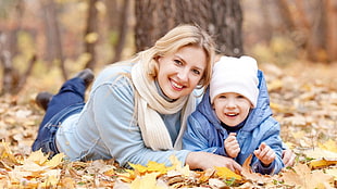 photography of woman and son HD wallpaper