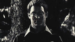 men's eyeglasses with black frames, movies, Sin City, Elijah Wood, horror