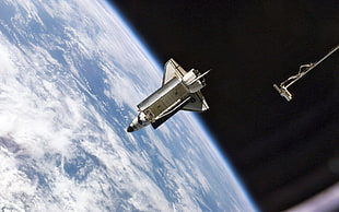 gray space shuttle HD wallpaper