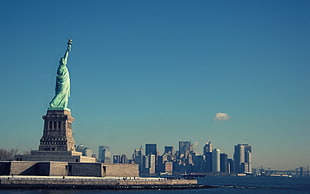 Statue Of Liberty New York, New York City, USA, clear sky, city
