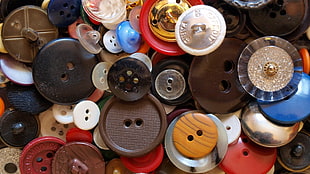 pilled plastic buttons