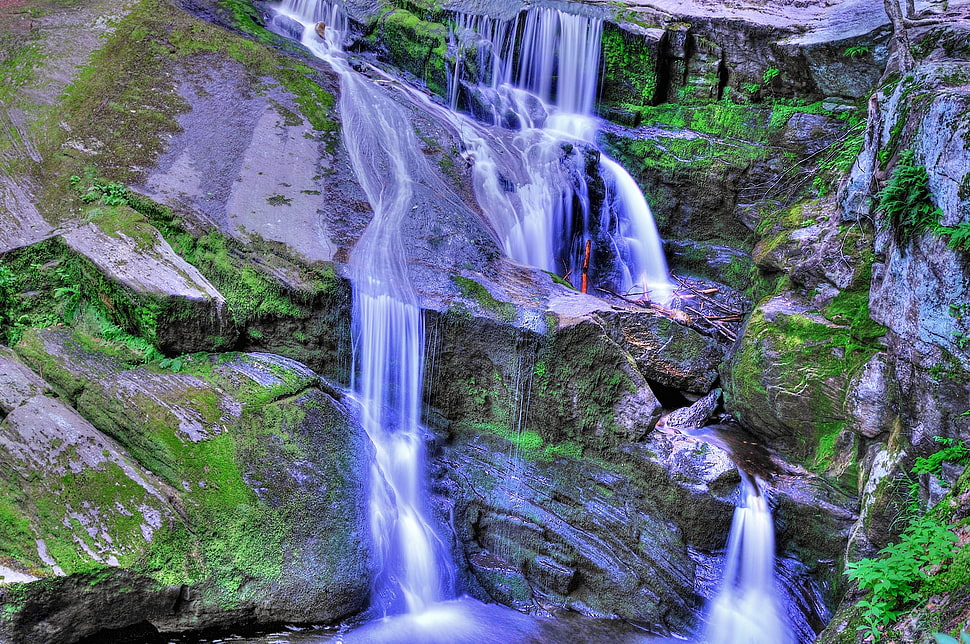 waterfalls HD wallpaper