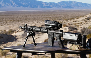 black assault rifle HD wallpaper