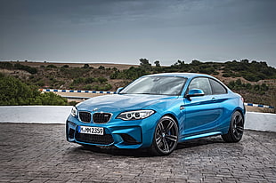 blue BMW M4 HD wallpaper