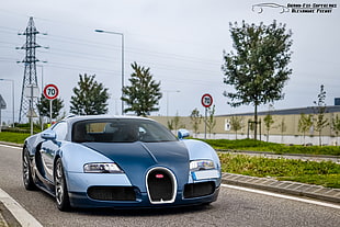 closeup photography of Bugatti Veyron coupe on road during daytime HD wallpaper