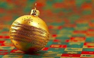 gold ornament, Christmas ornaments , pattern HD wallpaper