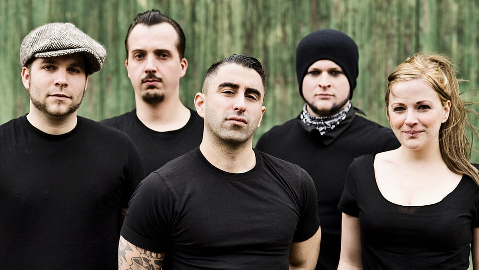 four men with women wearing black shirts HD wallpaper