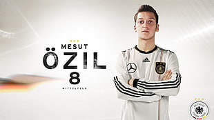 Mesut Ozil 8 player, Mesut Ozil, footballers, Germany, arms crossed HD wallpaper