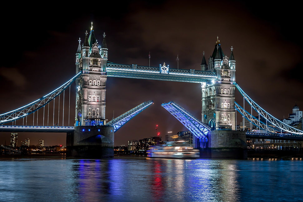 London Tower Bridge at nighttime HD wallpaper