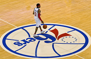 men's white, blue, and red Philadelphia 76ers jersey shirt, NBA, basketball, Allen Iverson, Philadelphia 76ers