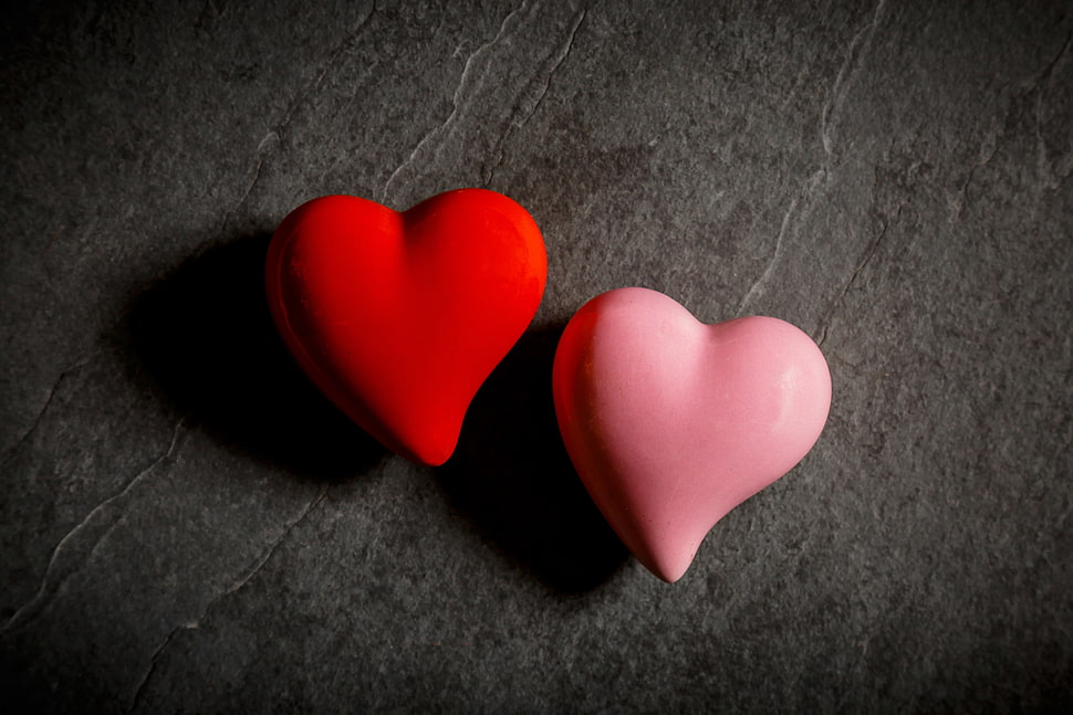 red and pink heart figurines, love HD wallpaper
