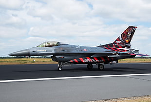 red and black fighter jet, Turkish Air Force, Turkish Armed Forces, TUAF, General Dynamics F-16 Fighting Falcon