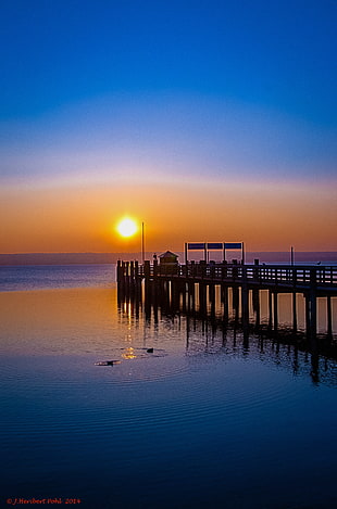 photo of a brown dock during sunset, herrsching, ammersee HD wallpaper