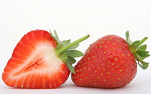 red strawberry HD wallpaper