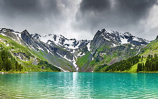 body of water, valley, lake