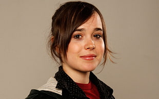 photo of woman with short brown hair