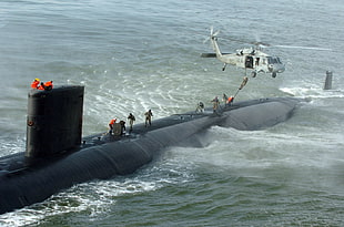 gray submarine and gray Blackhawk helicopter, submarine, military, helicopters, vehicle HD wallpaper