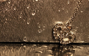 silver pendant necklace HD wallpaper